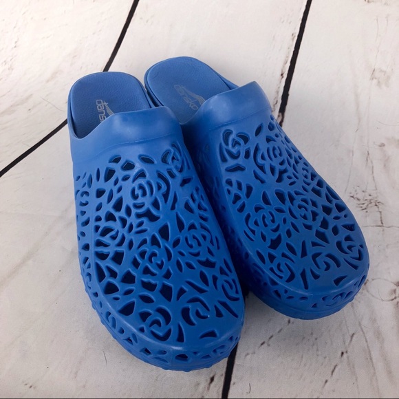 Dansko Shoes - Dansko Pippa clogs